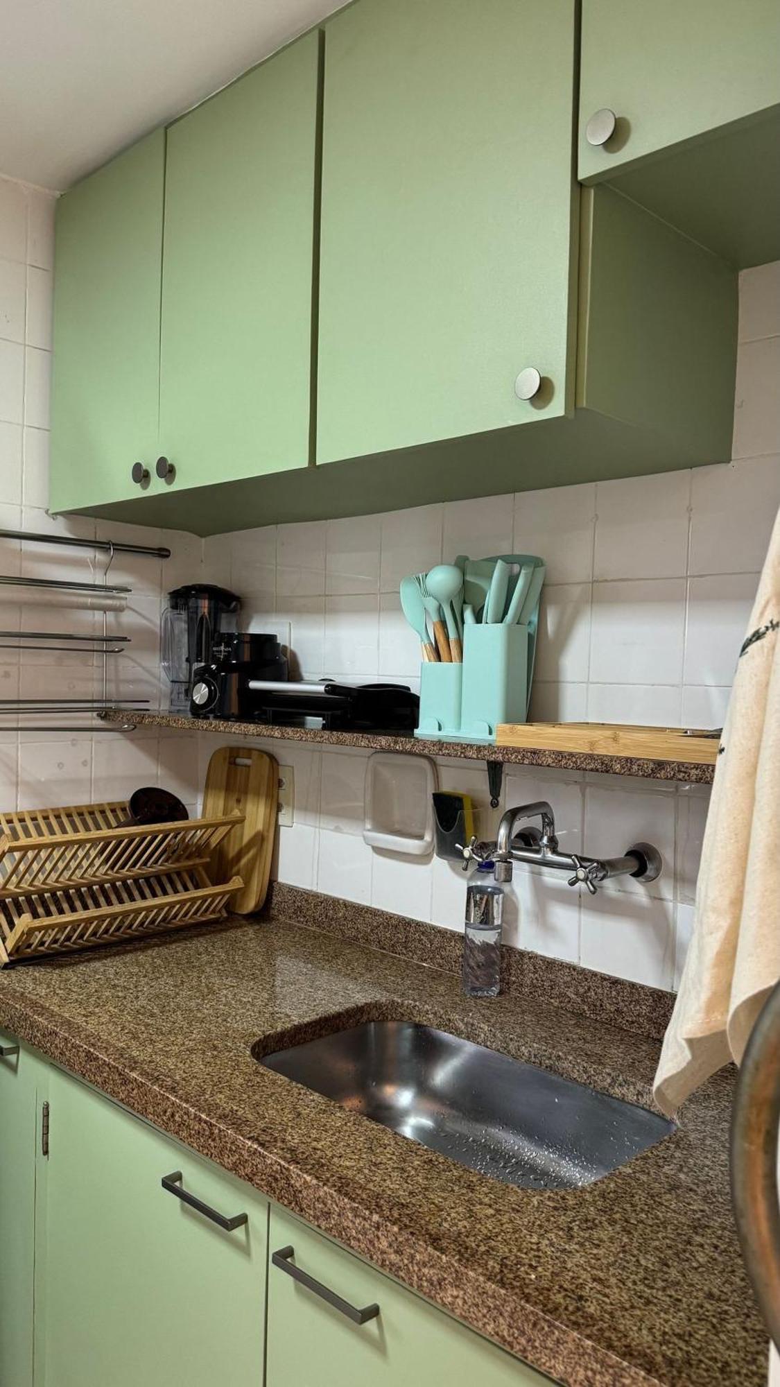 Espacoso 2quartos A Passos Da De Ipanema Apartamento *